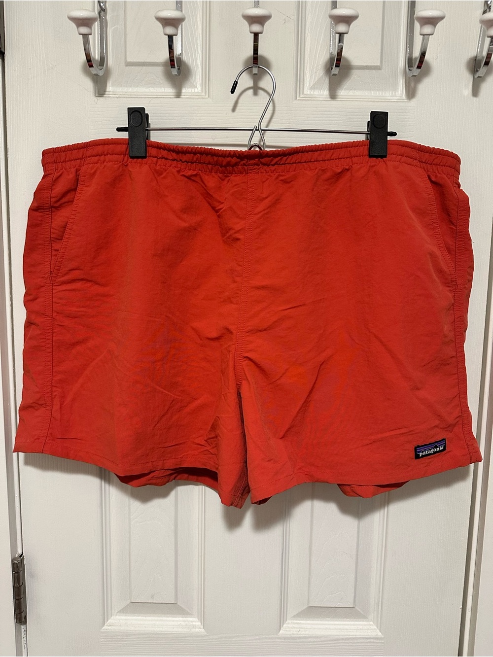 Patagonia Women's Baggies XXL red-orange